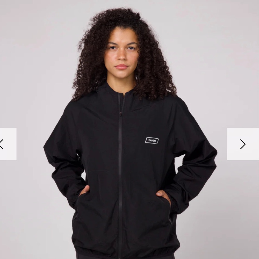 BANDIT RUNNING RIPSTOP LIGHTWEIGHT JACKET - BLACK
BRAND NEW WITH TAGS